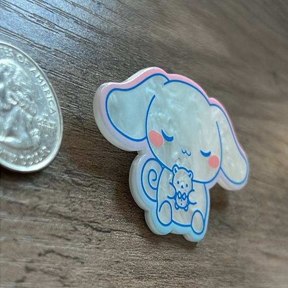 Handmade Kawaii pin - Picture 3 of 6